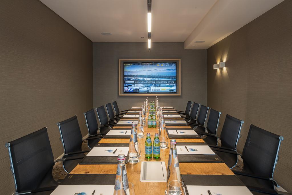 Herods Herzliya Exterior photo